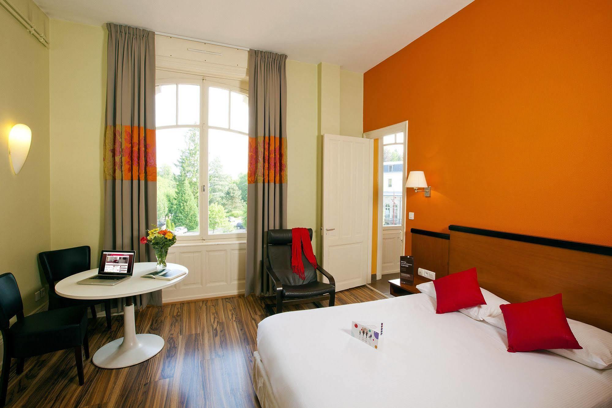 לוקסווי-לה-באן Hotels & Residences - Les Thermes מראה חיצוני תמונה