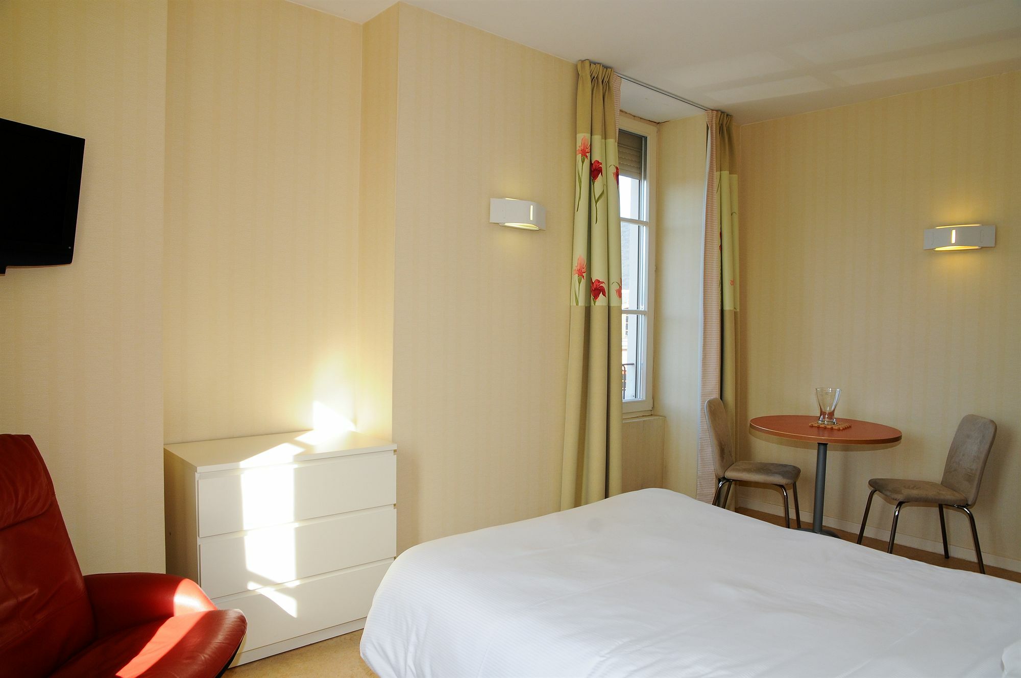 לוקסווי-לה-באן Hotels & Residences - Les Thermes מראה חיצוני תמונה